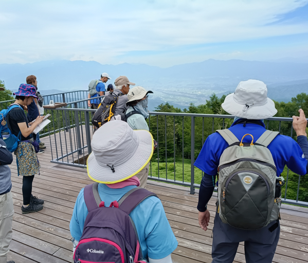 中央アルプスと伊那市街を望む 中央アルプスと伊那市街を望む