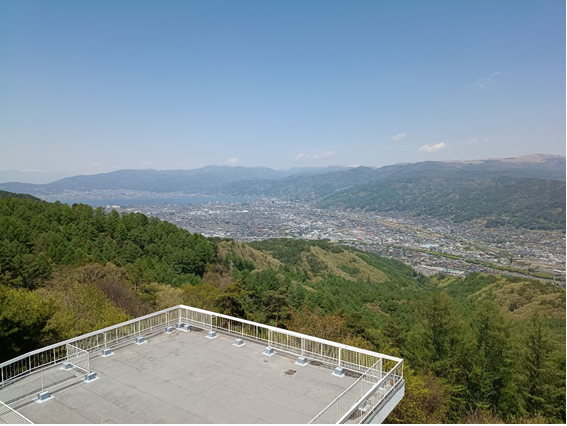 杖突峠　諏訪湖方面